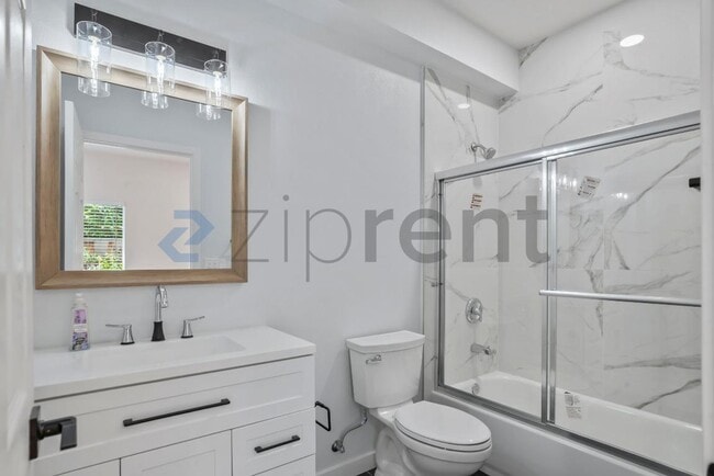 Building Photo - 2109 Arleen Way