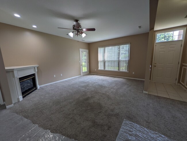 Building Photo - 24107 Chesapeake Cir