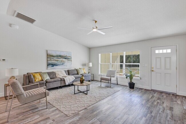 Building Photo - 4129 SW 115th St