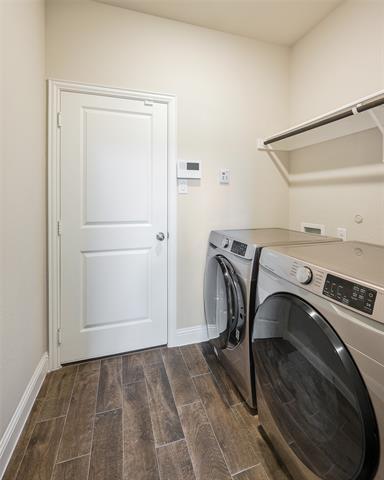 Building Photo - 6005 Horsetail Dr