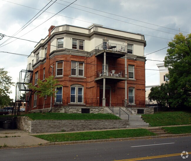 Building Photo - 207 N Townsend St