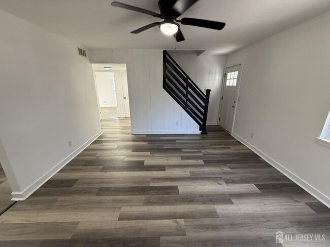 Building Photo - 1060 Terrace Blvd