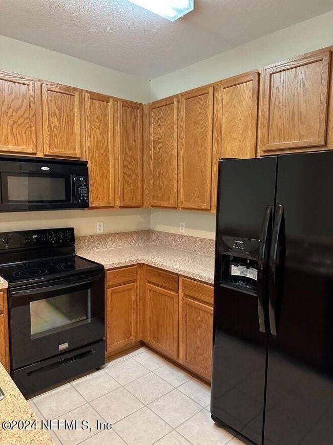 Building Photo - 5956 Rocky Mt Dr