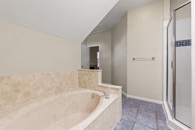 Building Photo - 12515 Turkey Ridge Ct