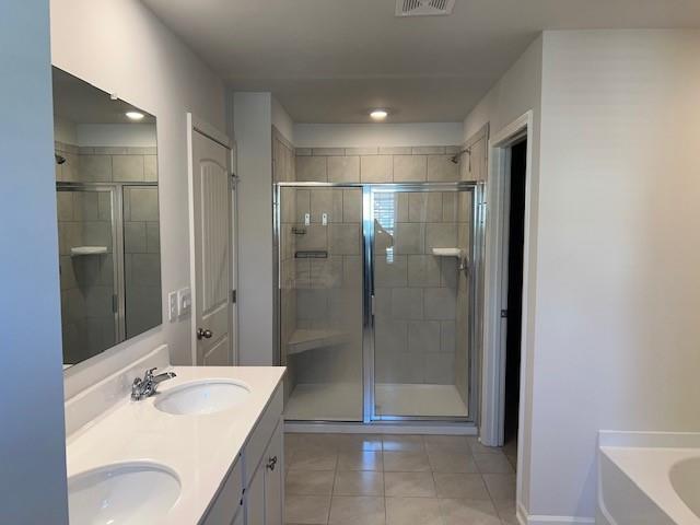 Building Photo - 2213 Blue Monarch Dr