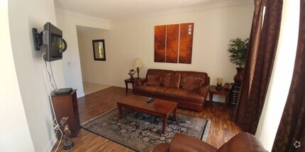 Building Photo - Meridian Luxury 1 Bed | 1 Bath Condo in Re...