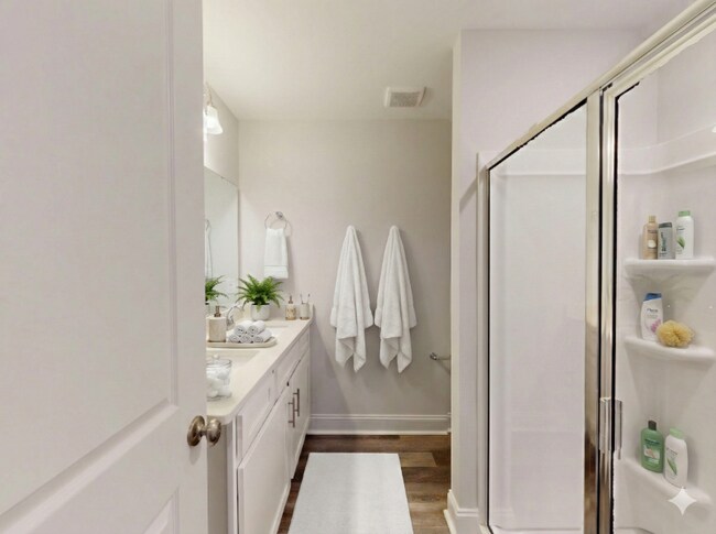 Building Photo - 1362 Champions Rst Rd