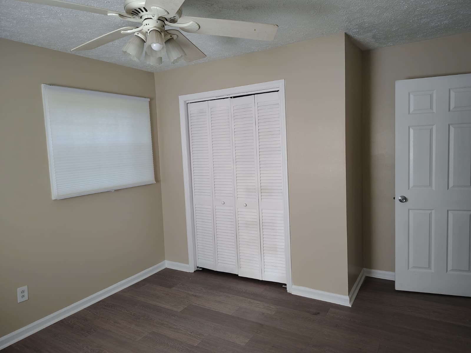 Building Photo - 2872 Leisure Springs Cir