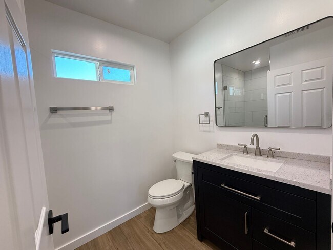 Building Photo - Brand new home 3/2 in prime Sylmar area