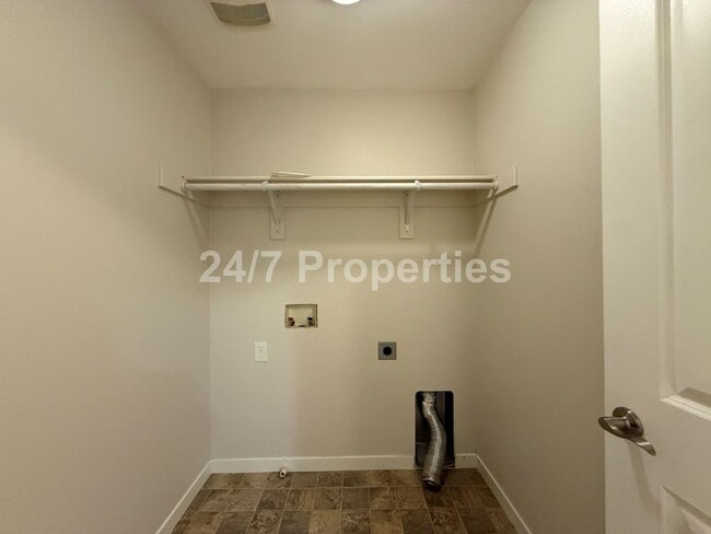 Building Photo - 3 BD I 2.5 BA - Villebois Community in Wilsonville