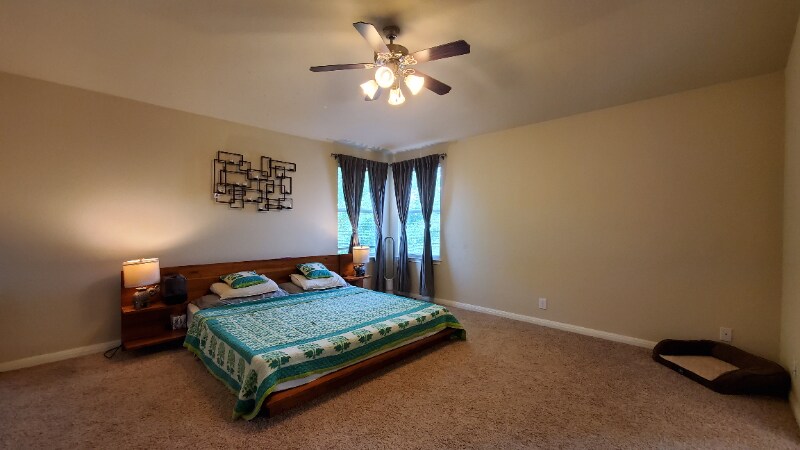 Building Photo - 8812 White Ibis Dr