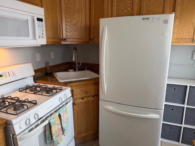 Building Photo - 1808 Grove St