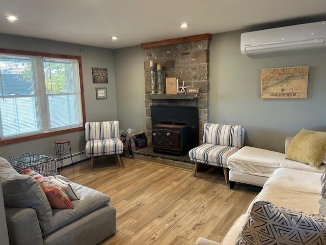 Building Photo - 3 Henley St