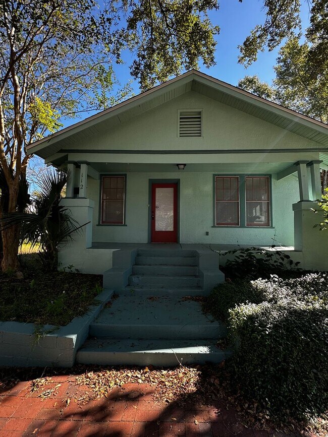 Charming 1928 Historic Cottage in Downtown... 112 S Florida Blanca St Pensacola FL 32502