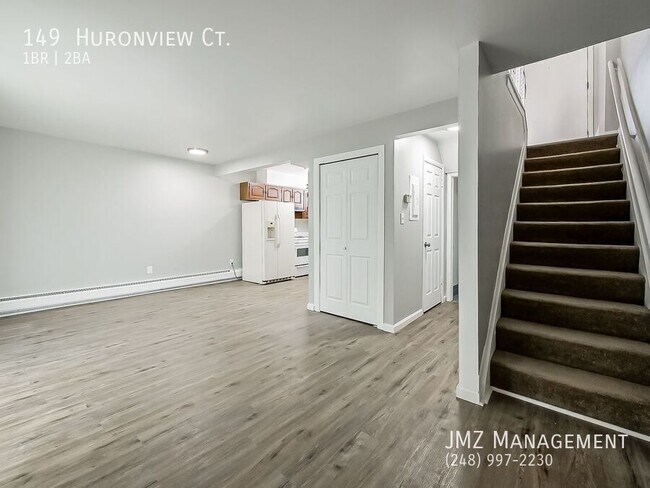 Building Photo - 149 Huronview Ct