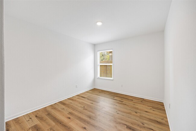 Building Photo - 21131 Titian Dr.