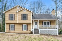 Building Photo - 2035 Castle Royale Dr