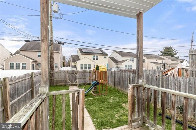 Building Photo - 2456 Keyway