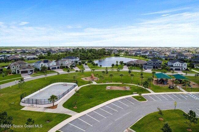 Building Photo - 8215 Millbrook Ave