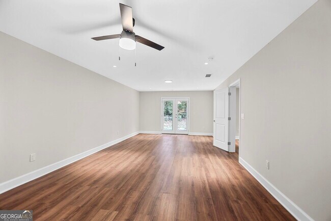 Building Photo - 1540 Bramlett Blvd