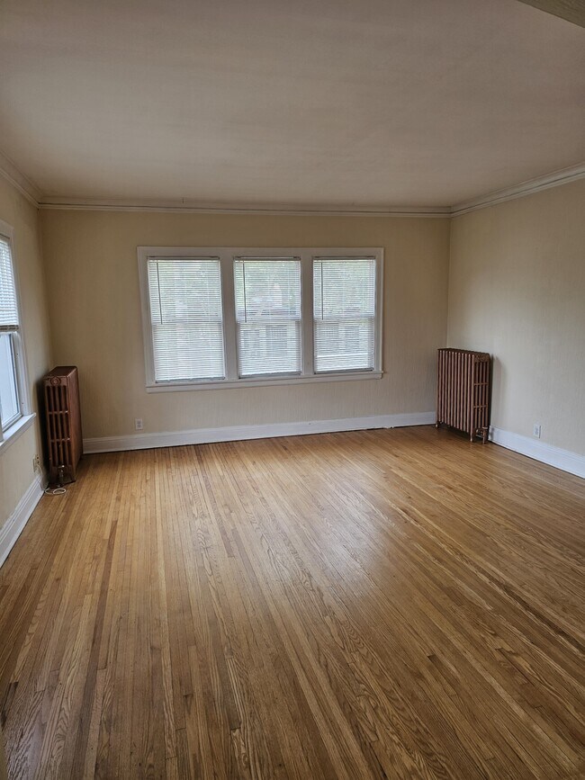 Living Room - 3117 Colfax Ave S