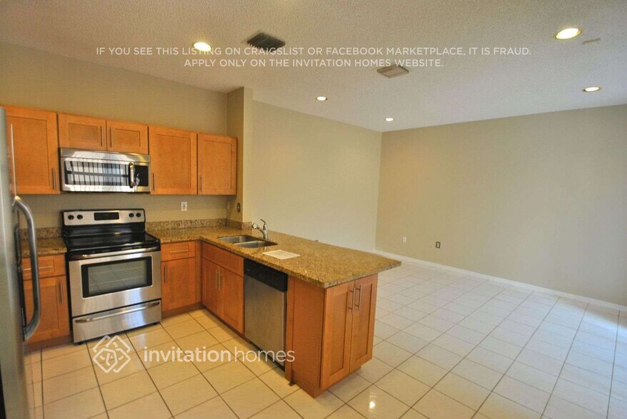 Building Photo - 3970 Fern Forest Rd