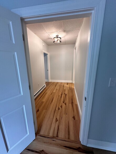 Building Photo - 310 Union St