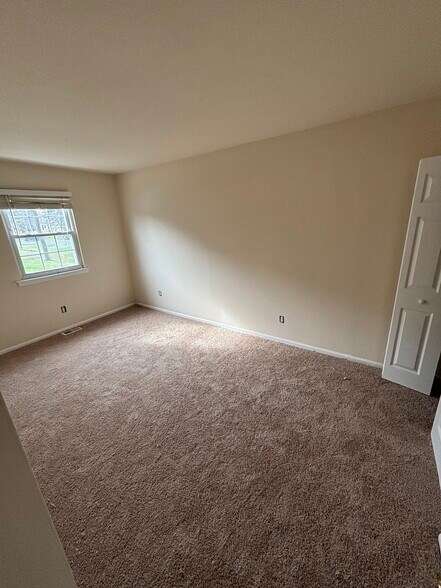 Building Photo - 241 Washington Pl