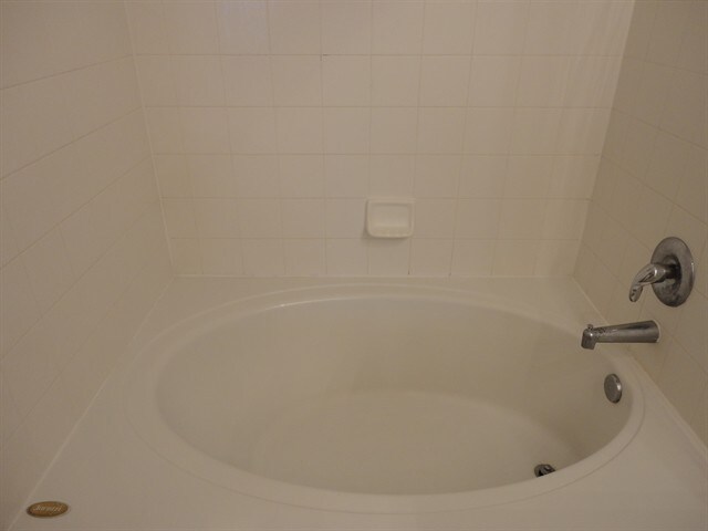 Building Photo - 4937 Whistling Pines Ct