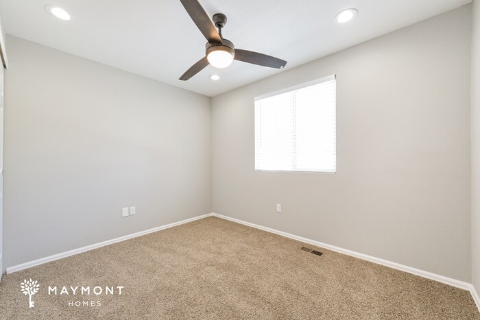 Building Photo - 19617 E Bails Pl