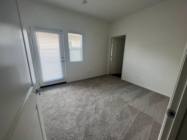 Building Photo - THIS HOME COMES WITH AN ADU -1-bedroom 1-b...