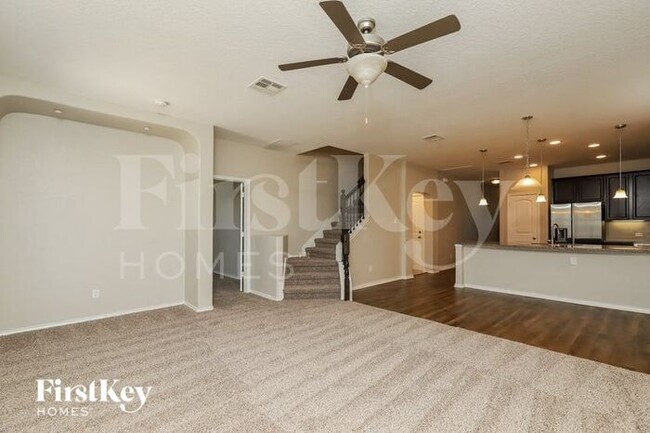 Building Photo - 10407 Queensland Way