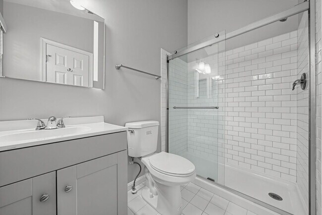 Building Photo - 7108 Meadow Green Terrace