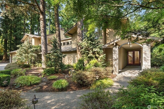 Primary Photo - 5bd/4ba Mercer Island Home