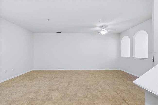 Building Photo - 3717 Parkridge Cir