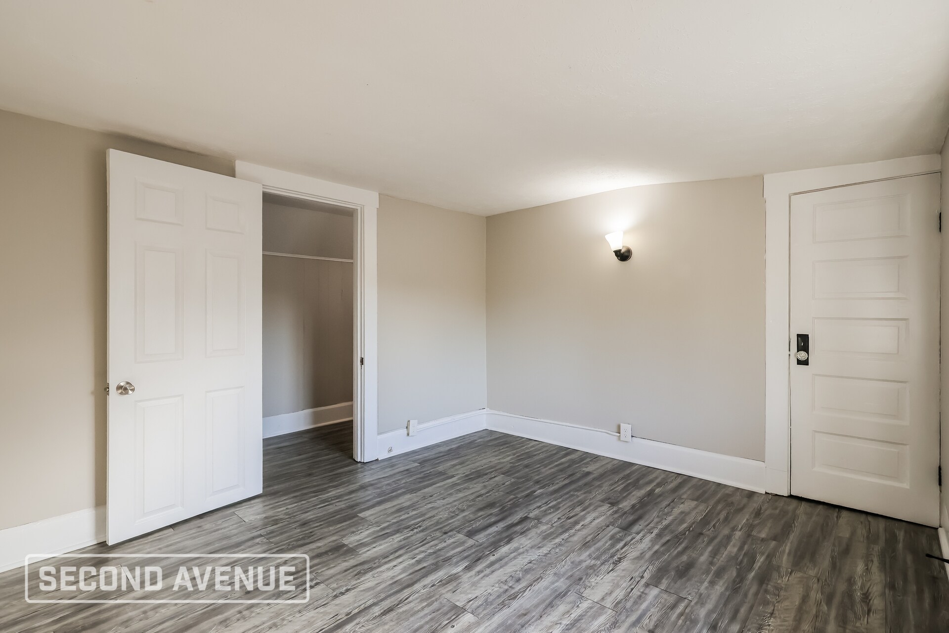 Building Photo - 459 S 41st St