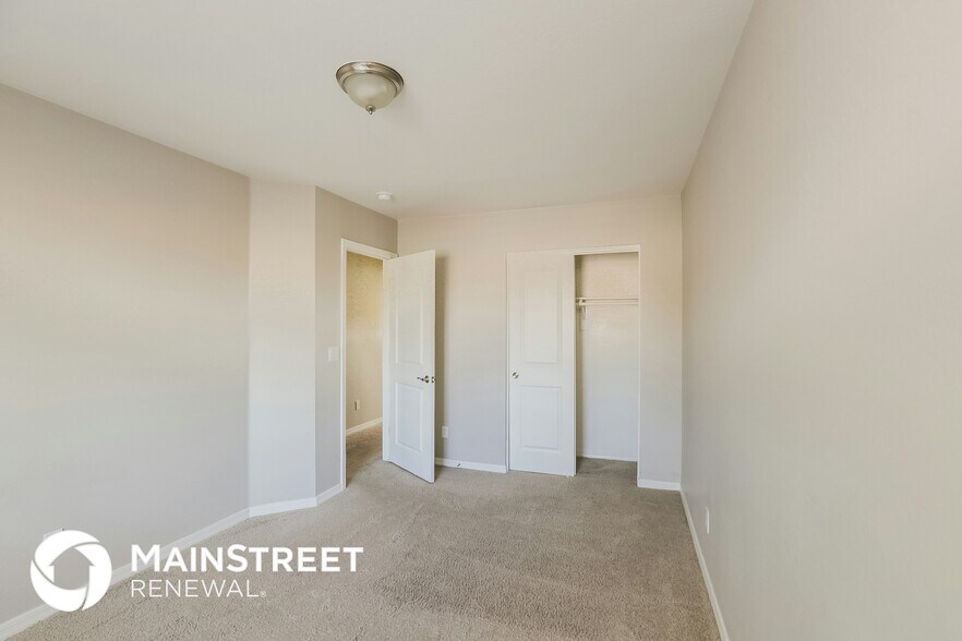 Building Photo - 2000 N 36th St