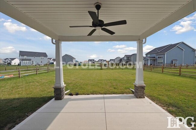 Building Photo - 1038 Stoneleigh Rd