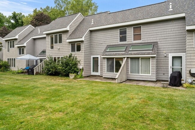 Building Photo - 171 Swanton St