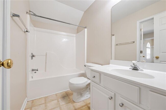 Building Photo - 3852 Roxfield Dr NE