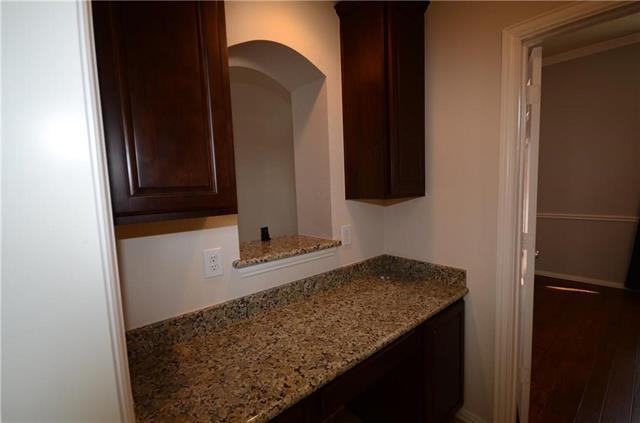 Building Photo - 10728 Sedalia Dr