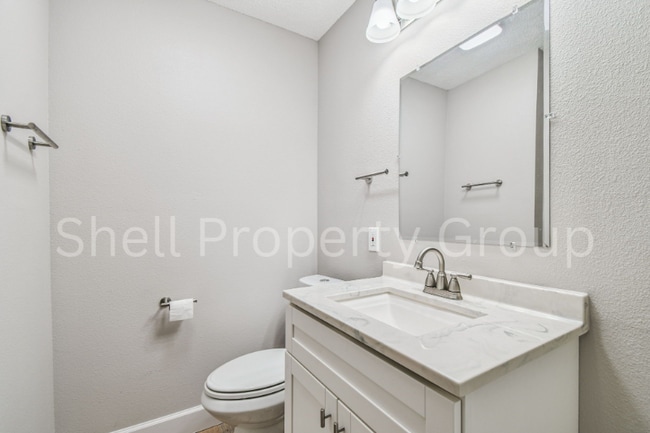 Building Photo - 16901 Melba Ln