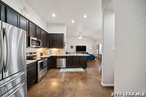 Building Photo - 1100-1102 Stanley Wy