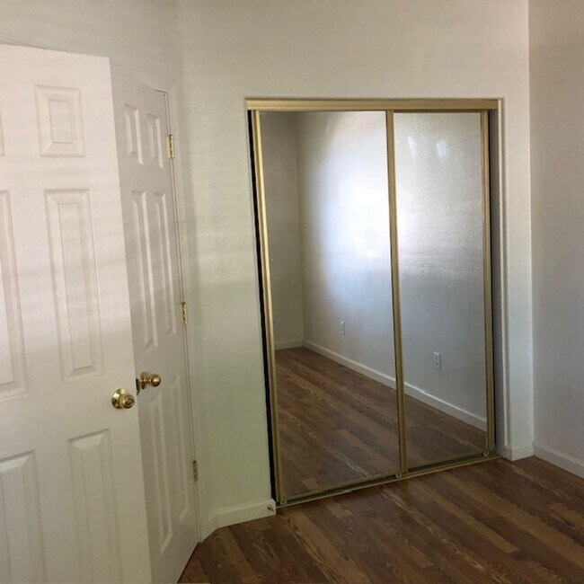 Building Photo - 1343 E Marion Russell Dr