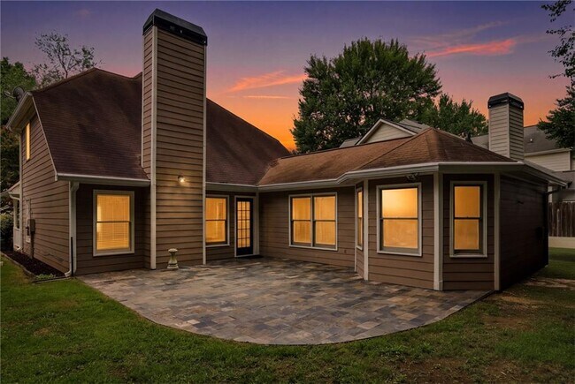 Building Photo - 5527 Bridge Pointe Dr
