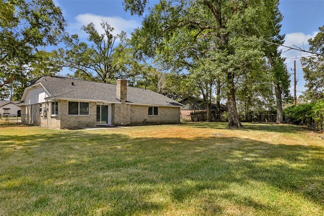 Building Photo - 24610 Green Moss Dr