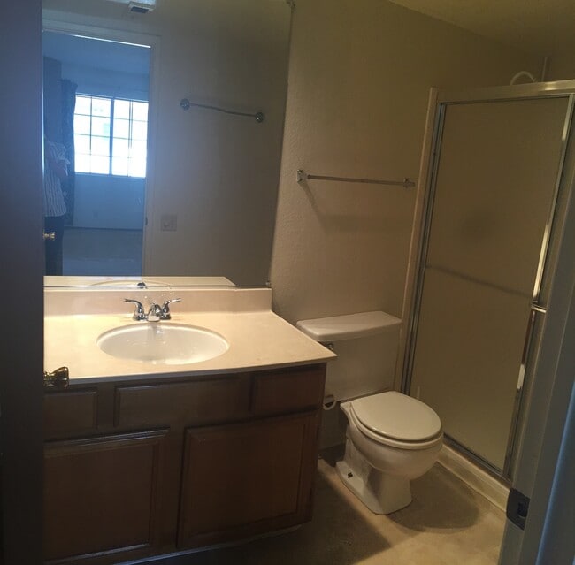 Building Photo - Spacious 3 Bed 2 Bath Condo in Sunnyvale N...