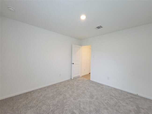 Building Photo - 6 Riverwood Circle Ct