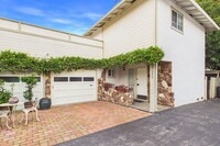 Building Photo - 1333 Regent St