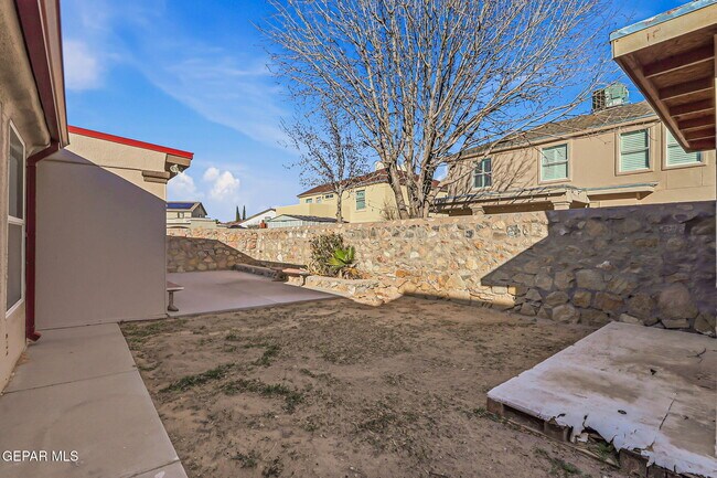 Building Photo - 3132 Tierra Lima Dr